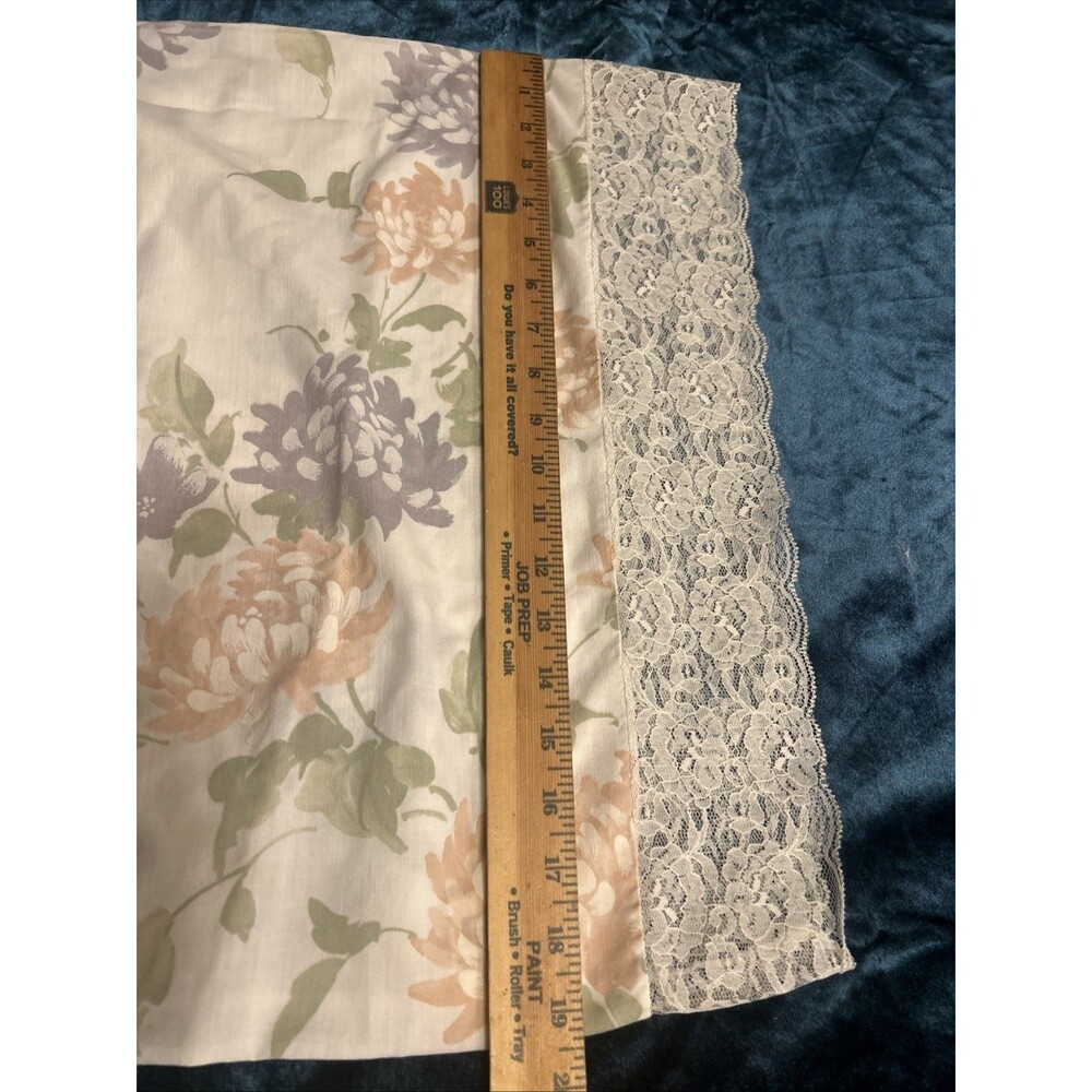 Vintage Cotton King Pillow Case 19x30” With Lace Edge